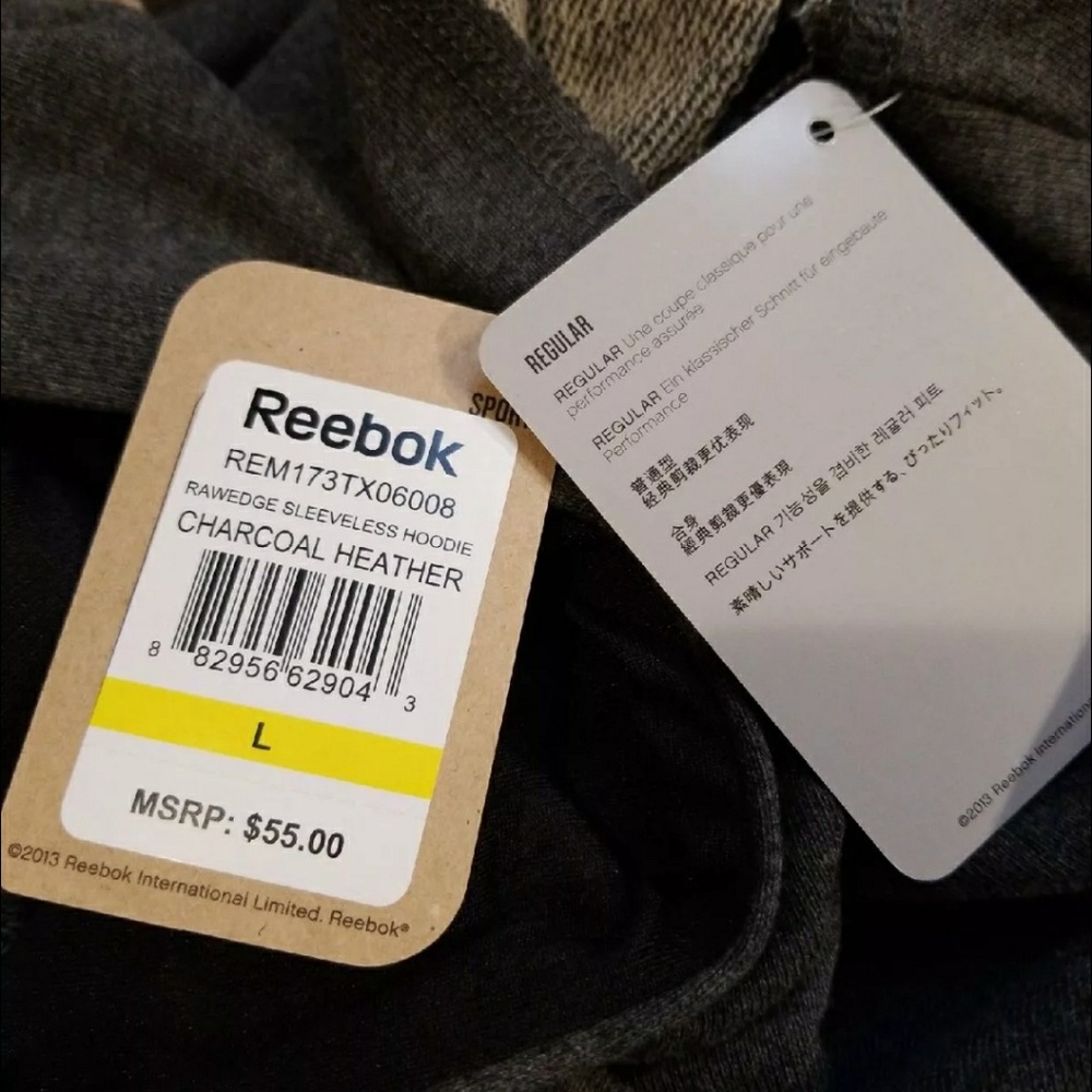 Men's Reebok Top - Picture 3 of 3
